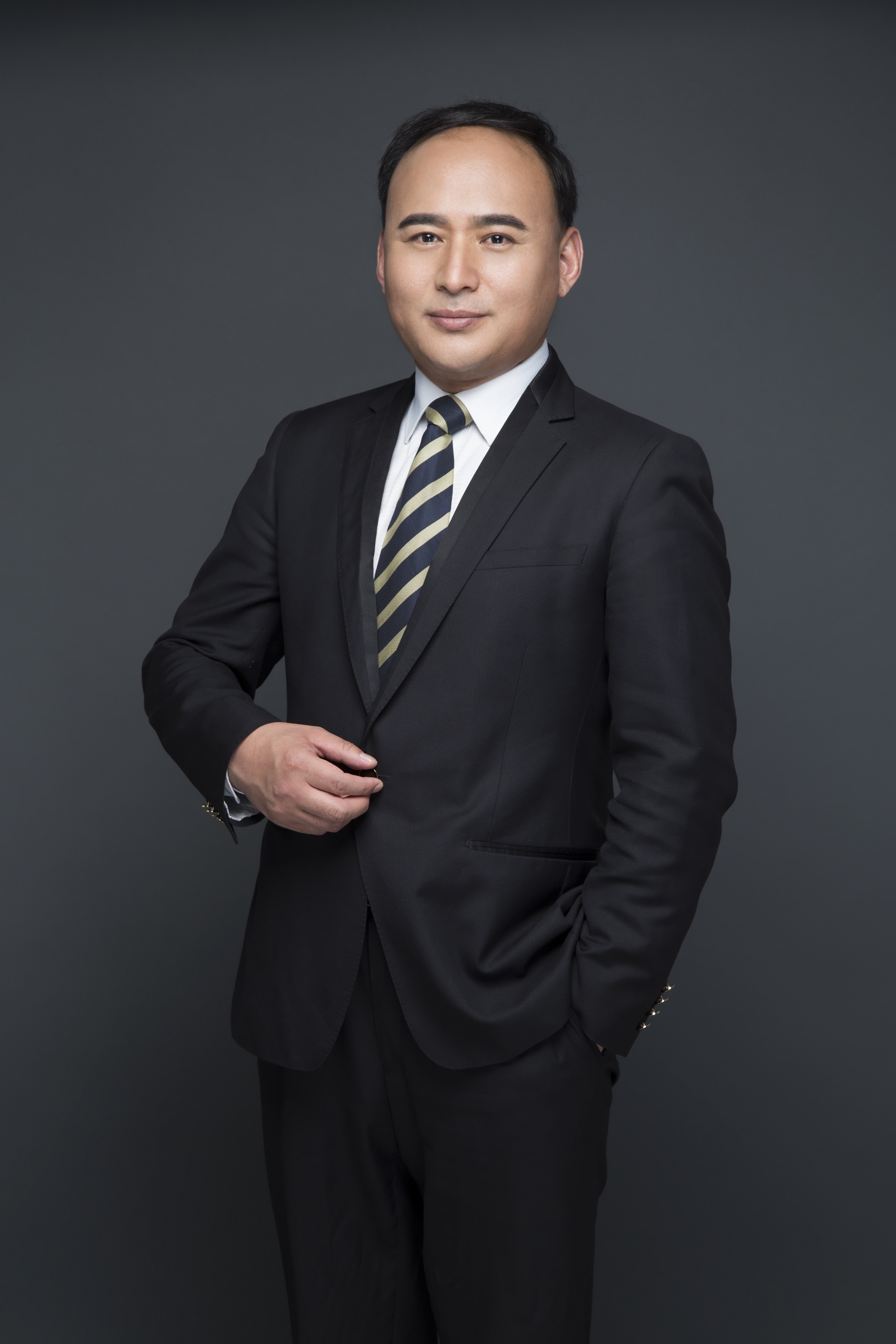 何夏庄 执行创意总监